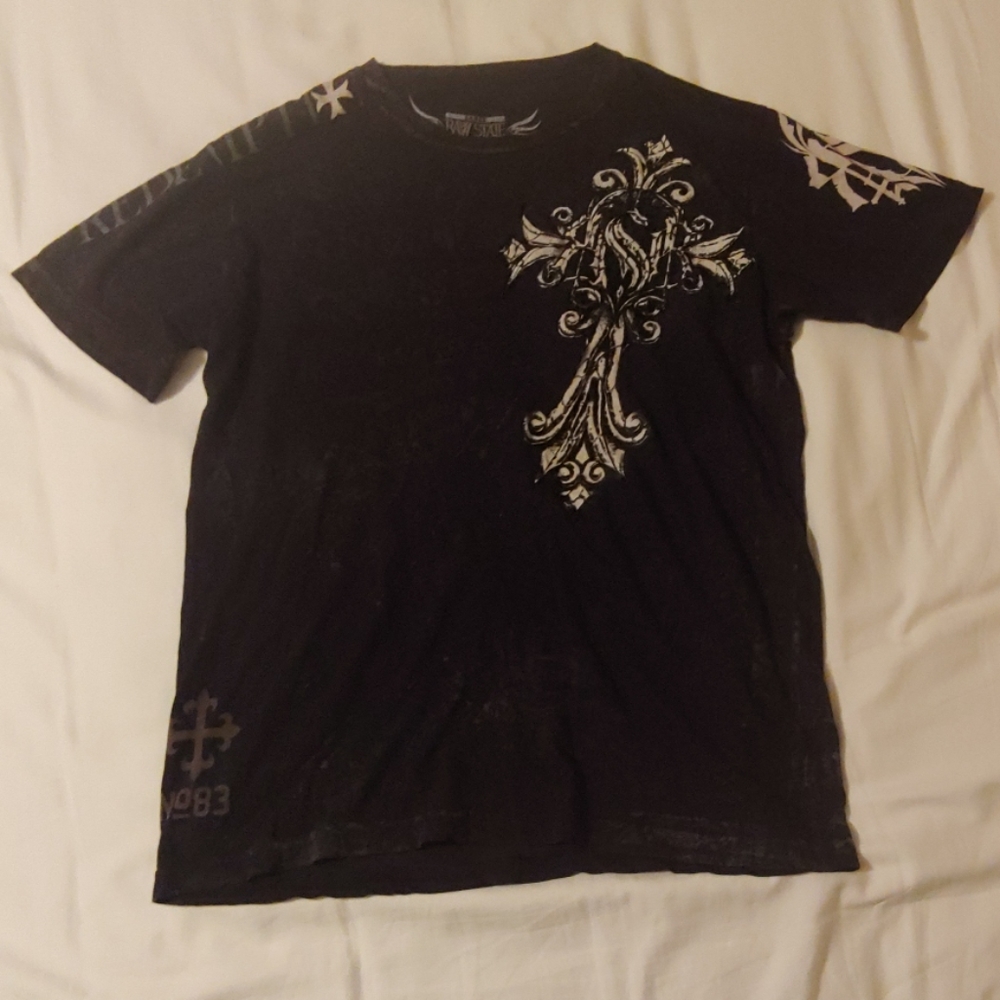 Men's graphic t-shirt.